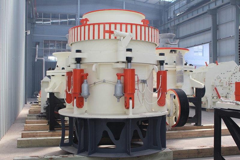 圓錐破碎機(jī)，細(xì)碎卵石破碎機(jī)