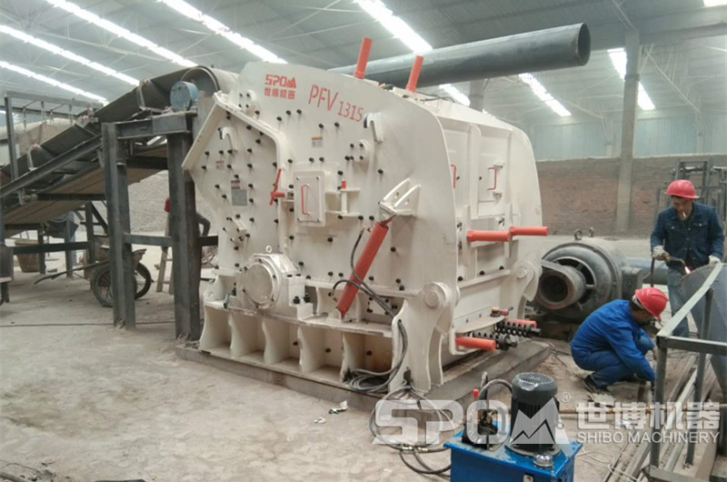 1315反擊破現(xiàn)場圖，可見配套電機(jī)
